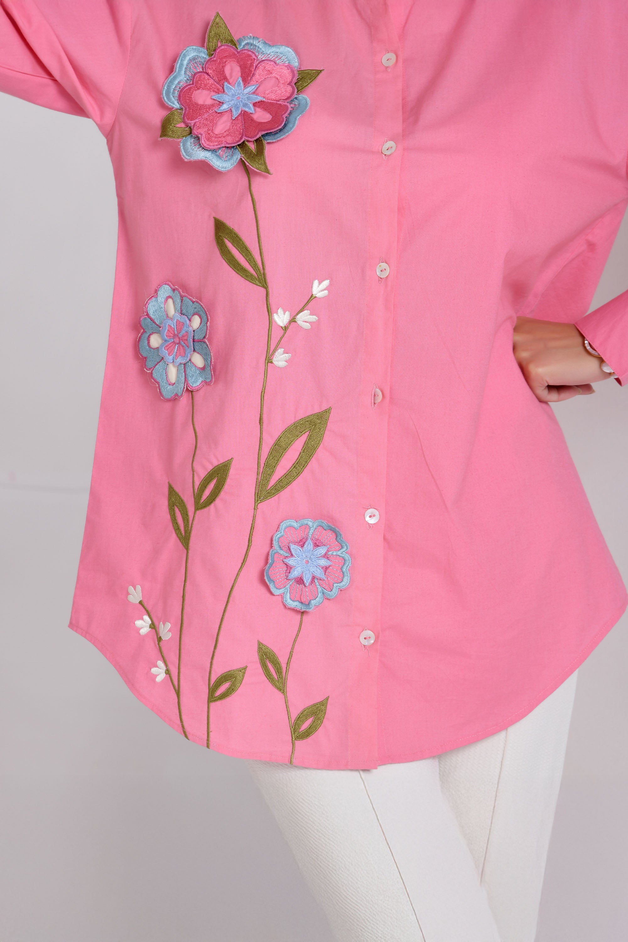 Reina shirt